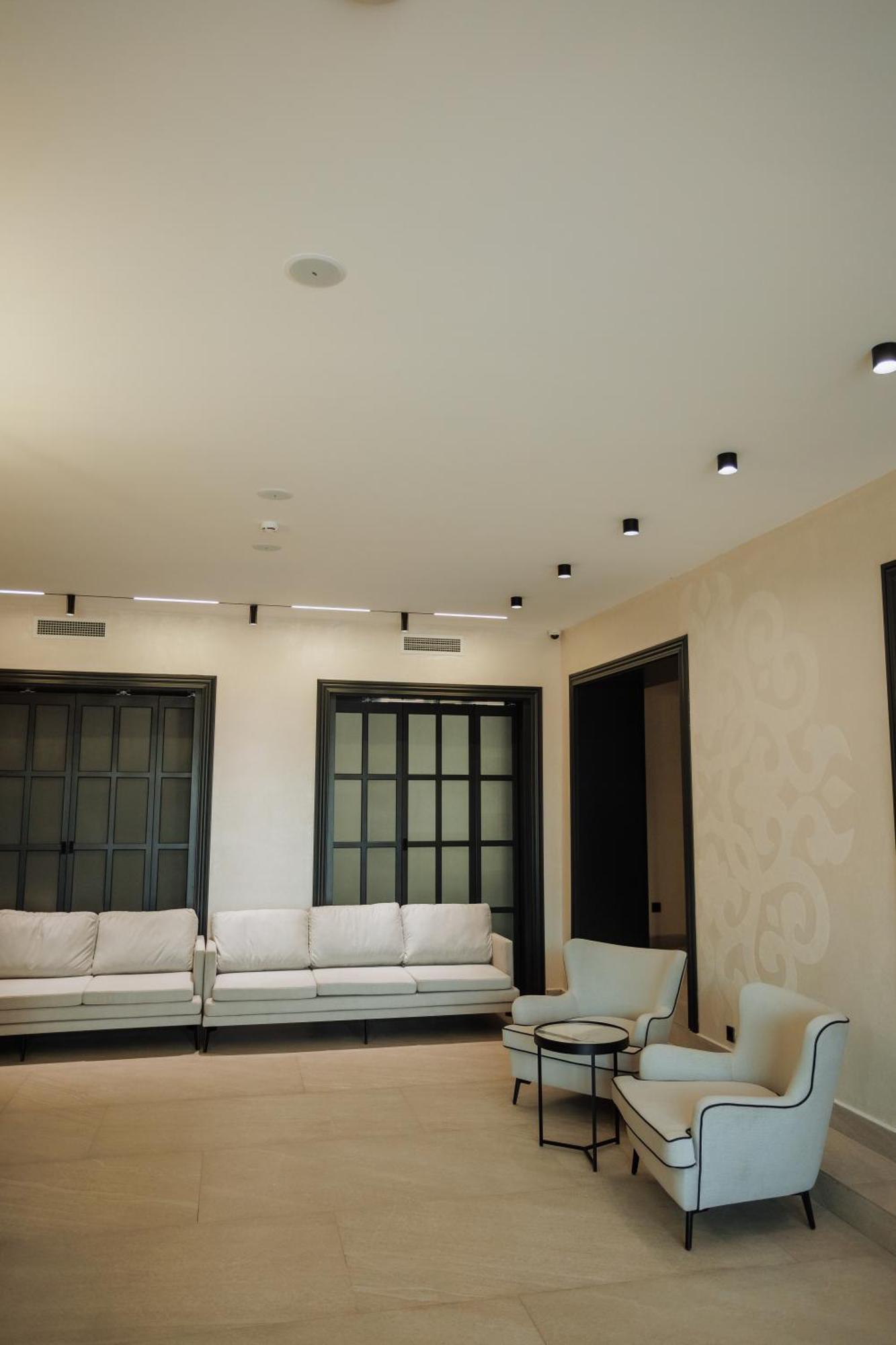 Aurum Garden Hotel Çimkent Dış mekan fotoğraf