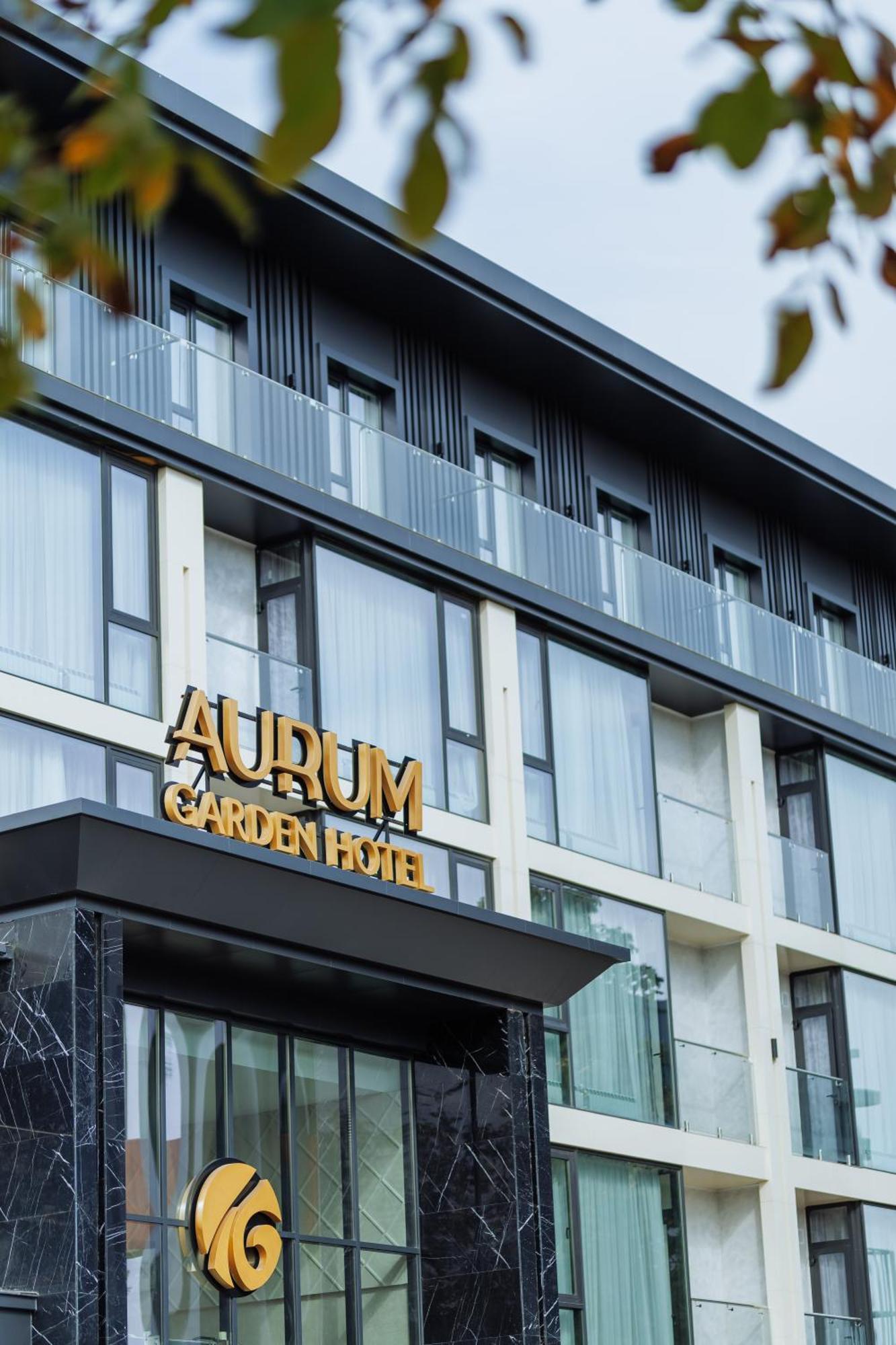 Aurum Garden Hotel Çimkent Dış mekan fotoğraf